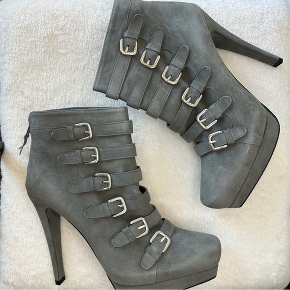 Stuart Weitzman Gray Suede Military Style Boots - Picture 1 of 13